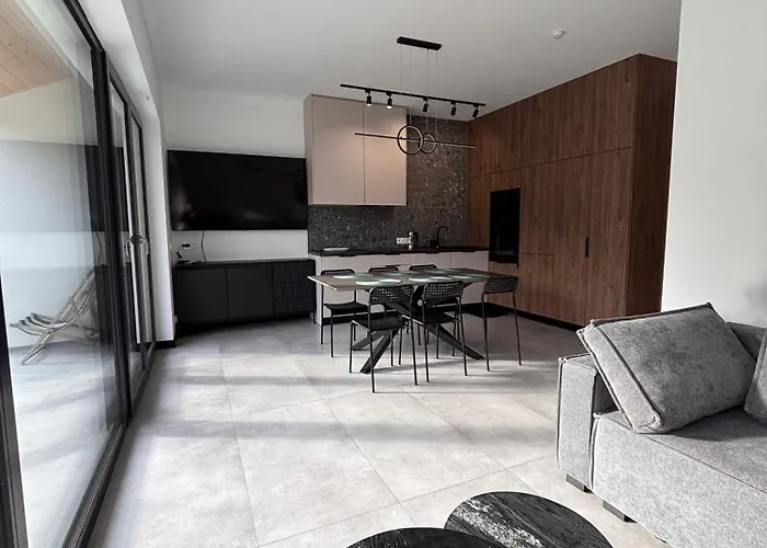 Skrzyczne 1257 - Centrum *